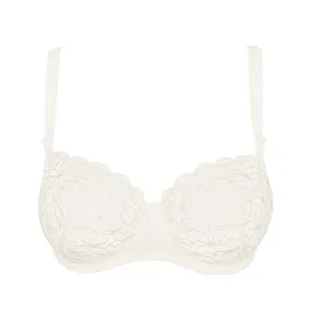 Romy Low Necked Underwired Bra