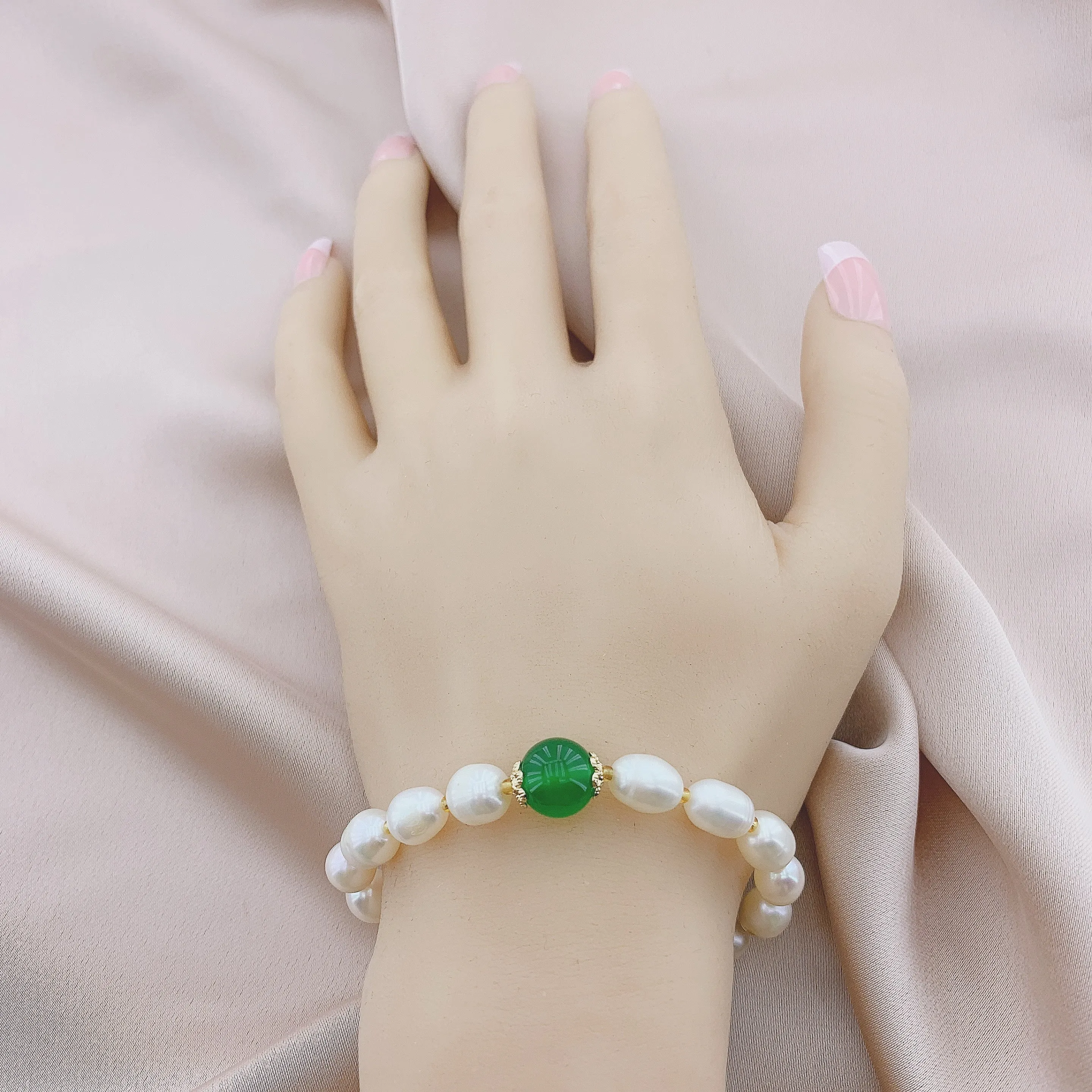 Women's Fashion Fresh Water Pearl Gemstone Bracelet